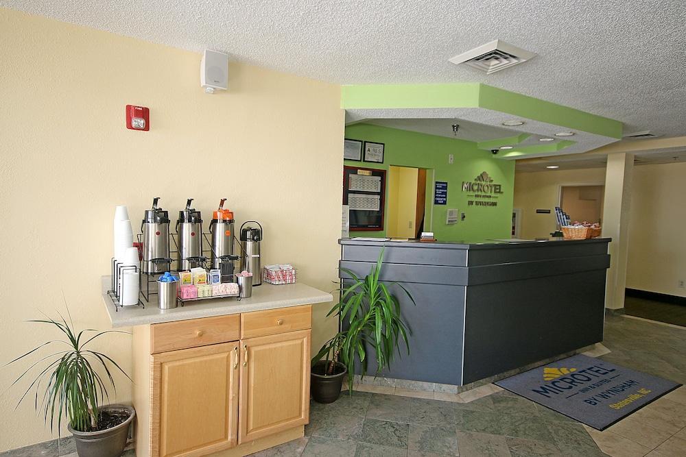 Microtel Inn & Suites By Wyndham Statesville Eksteriør billede