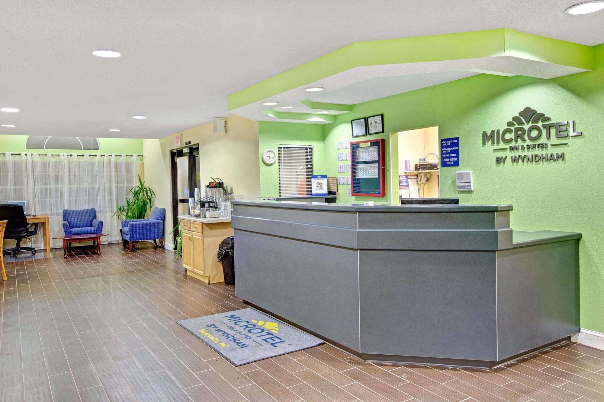 Microtel Inn & Suites By Wyndham Statesville Eksteriør billede